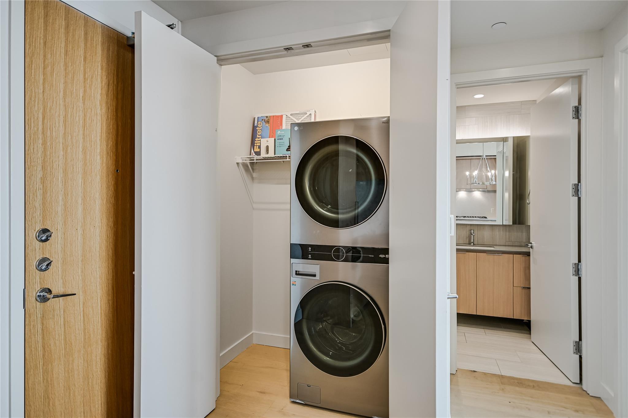 44 East Ave # 3206, Austin, TX 78701