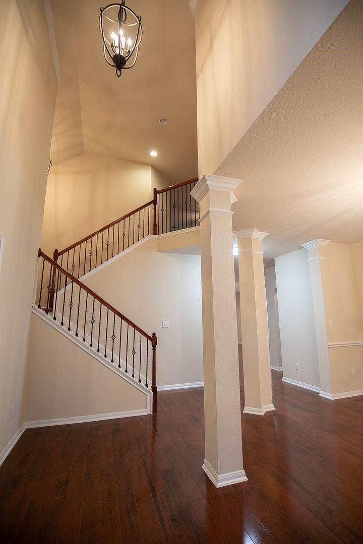 717 S Frontier Ln, Cedar Park, TX 78613