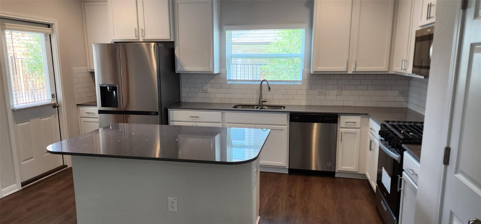 1033 Legend Milton Ln # 148, Austin, TX 78748