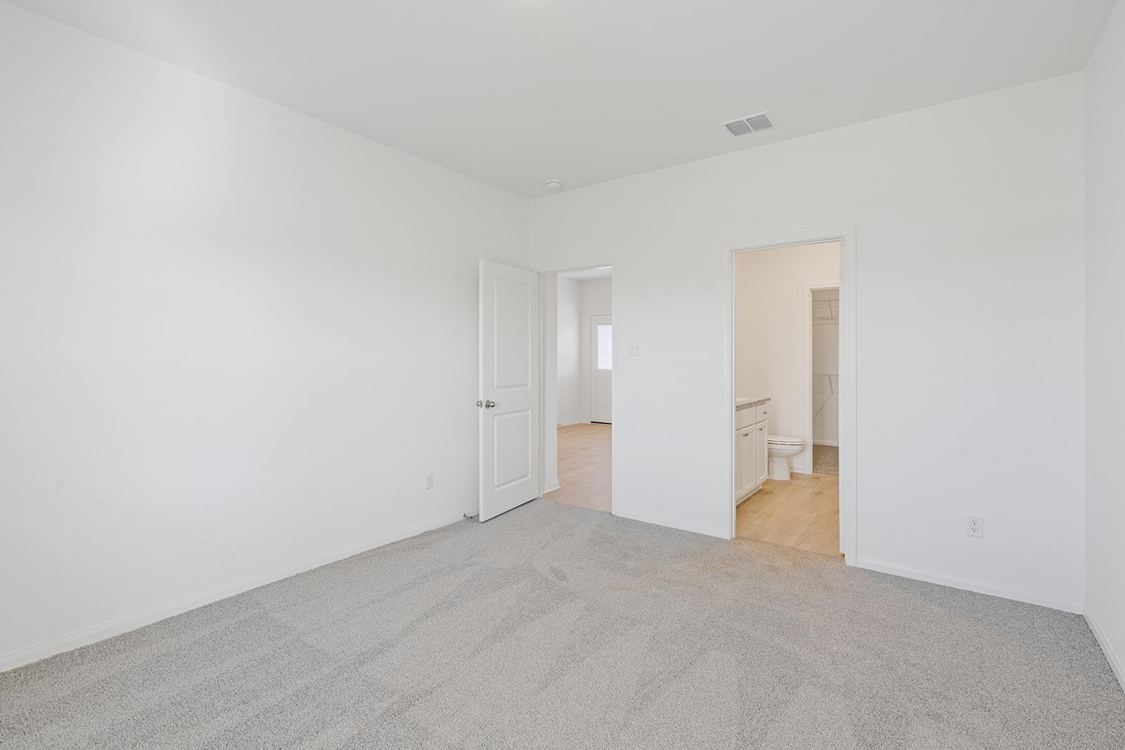 108 Paria Ct, Jarrell, TX 76537