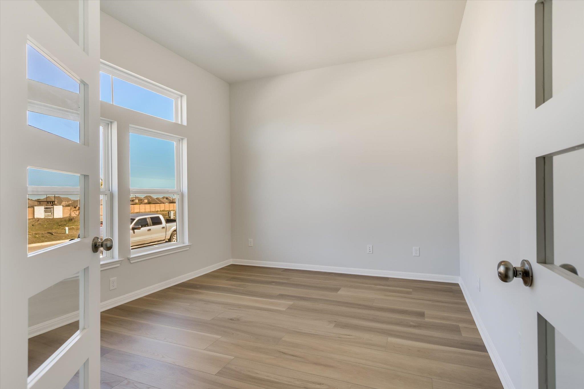 217 Smithsonian Ln, Kyle, TX 78640