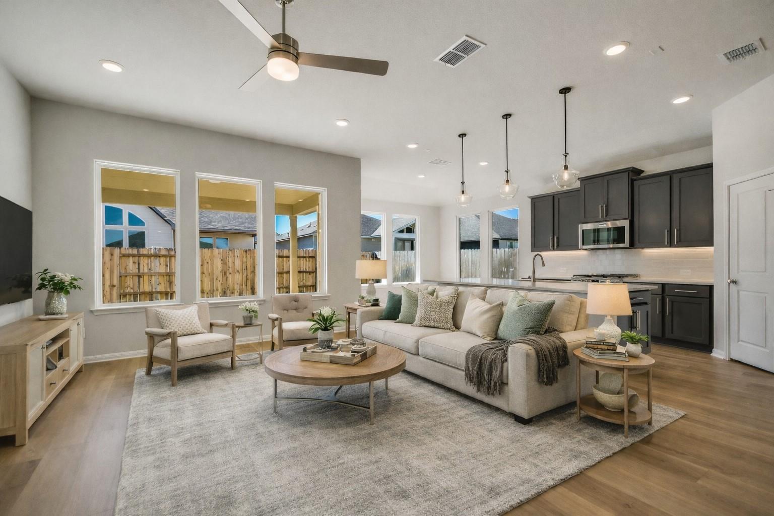 217 Smithsonian Ln, Kyle, TX 78640