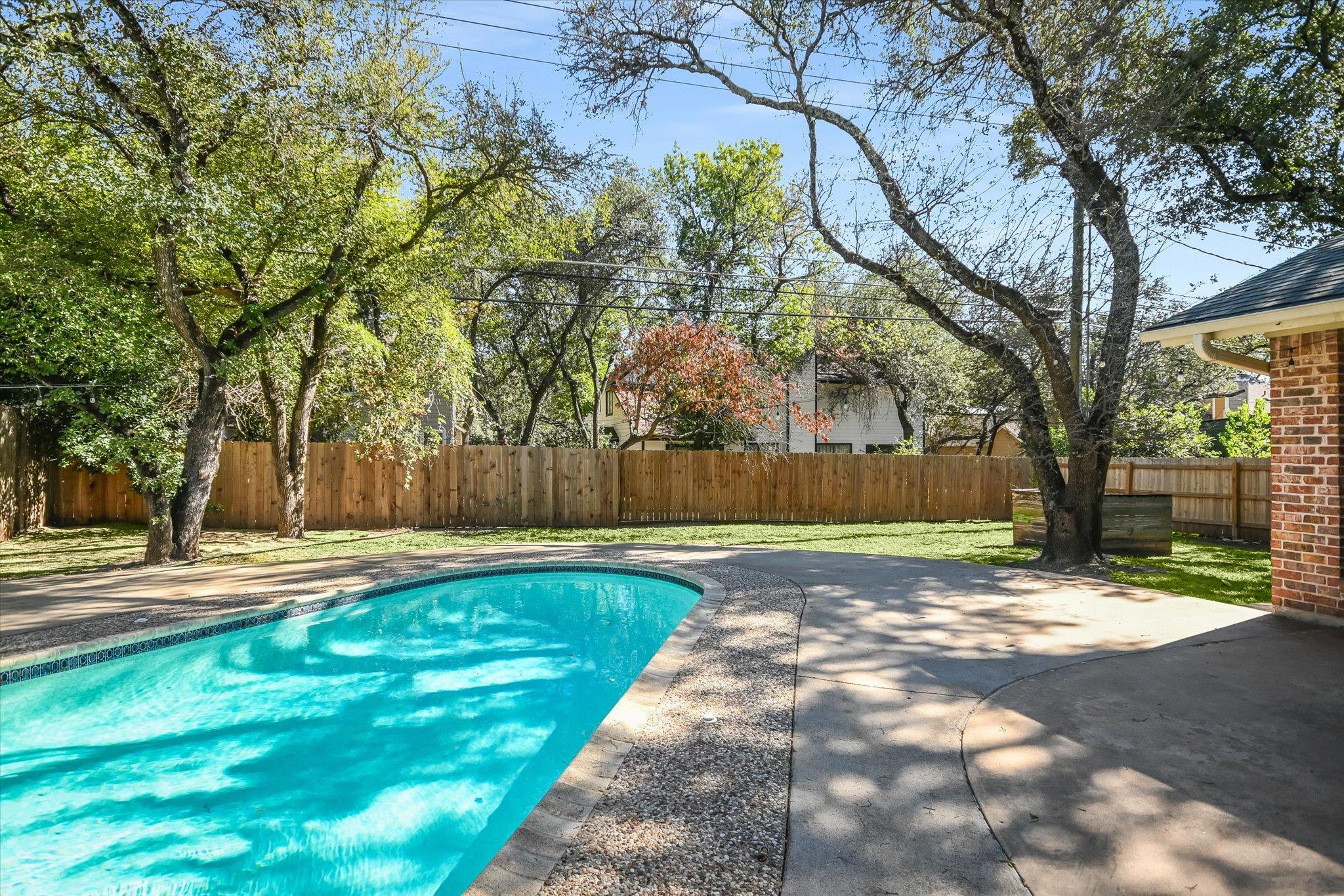 11601 Three Oaks Trl, Austin, TX 78759
