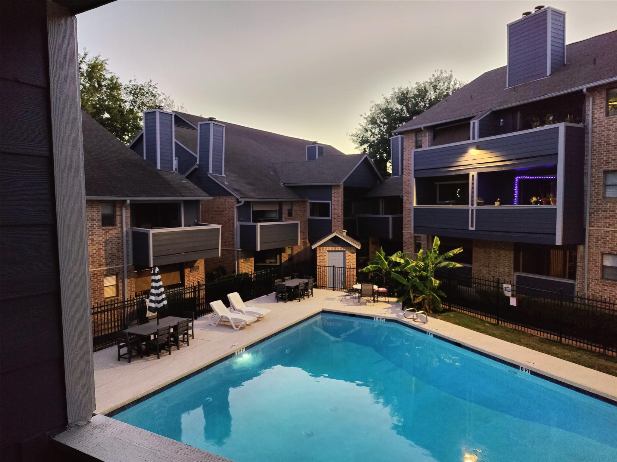 2500 Burleson Rd # 315, Austin, TX 78741