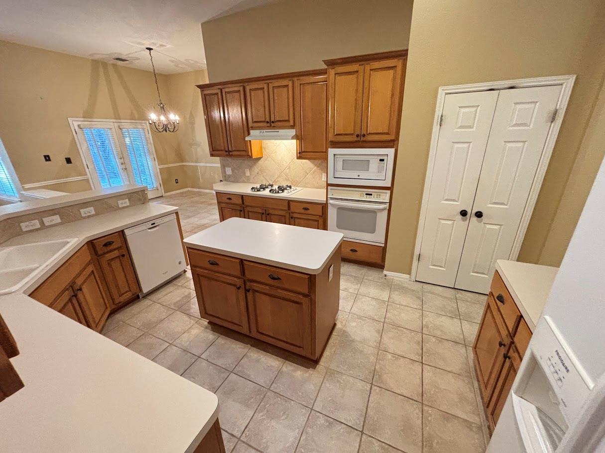 2909 Yandall Dr, Austin, TX 78748