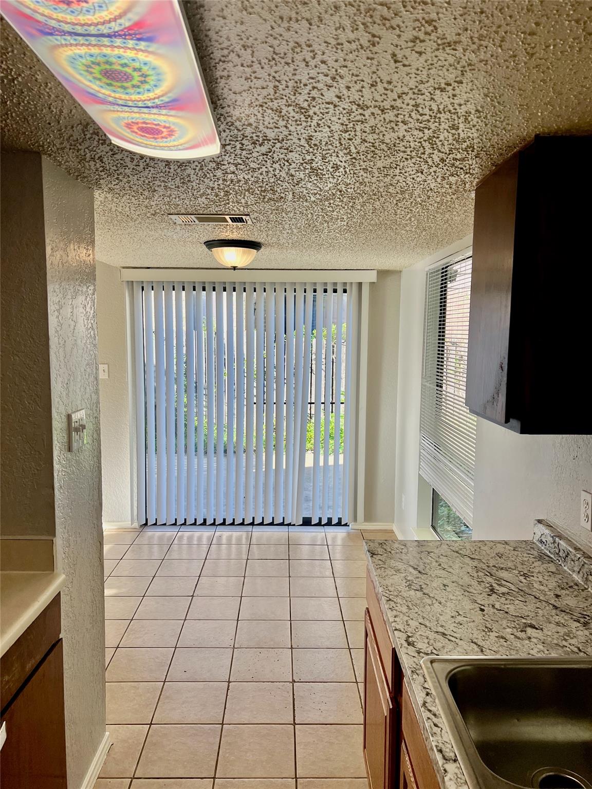 6497 Hart Ln, Austin, TX 78731