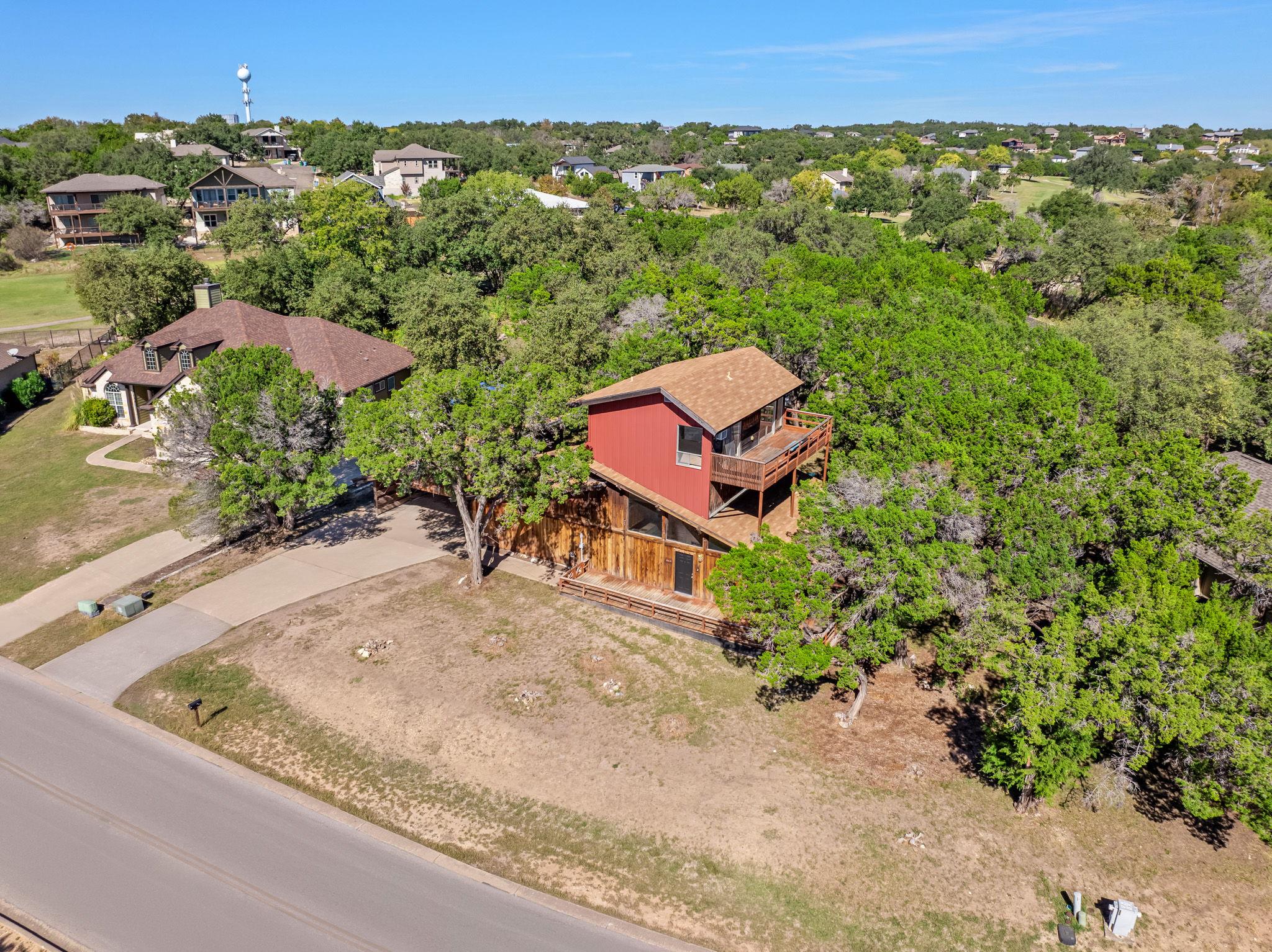 302 Venture Blvd S, Lago Vista, TX 78645