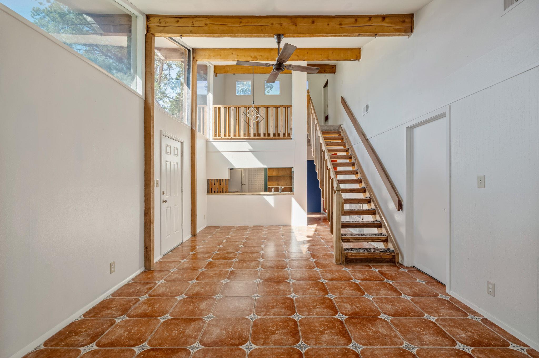 302 Venture Blvd S, Lago Vista, TX 78645