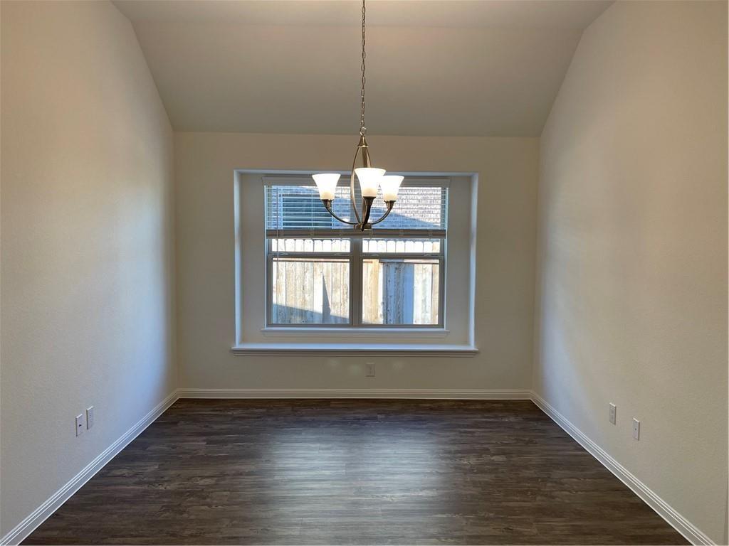 208 Baralo St, Leander, TX 78641