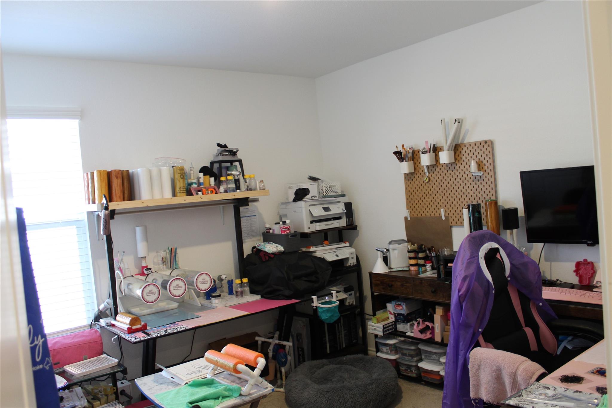 205 Marty Allen Loop, Jarrell, TX 76537