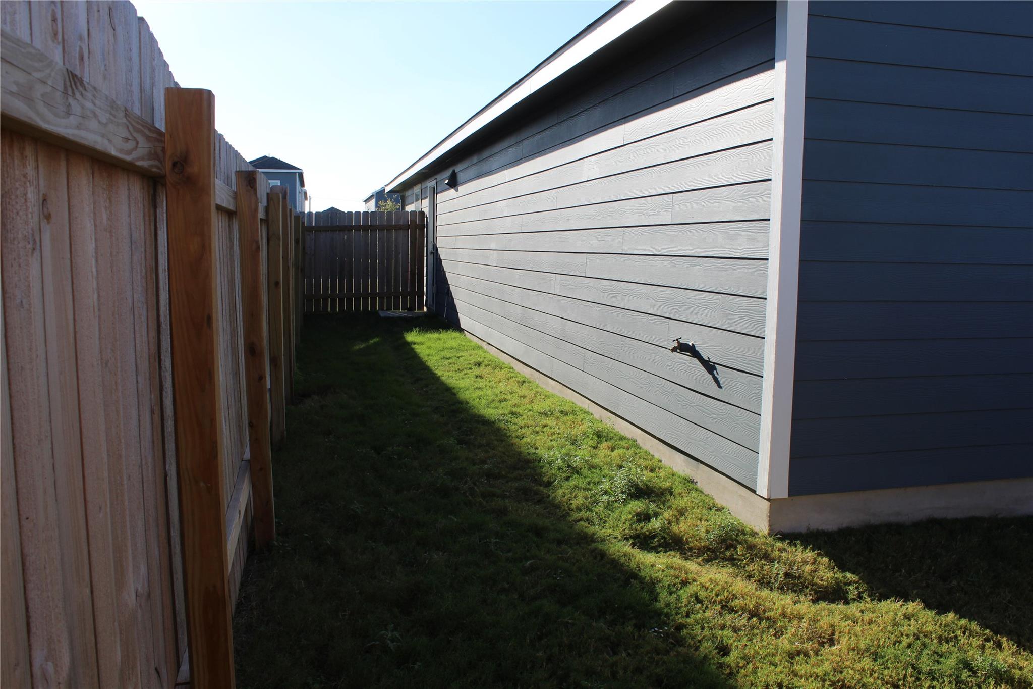 205 Marty Allen Loop, Jarrell, TX 76537