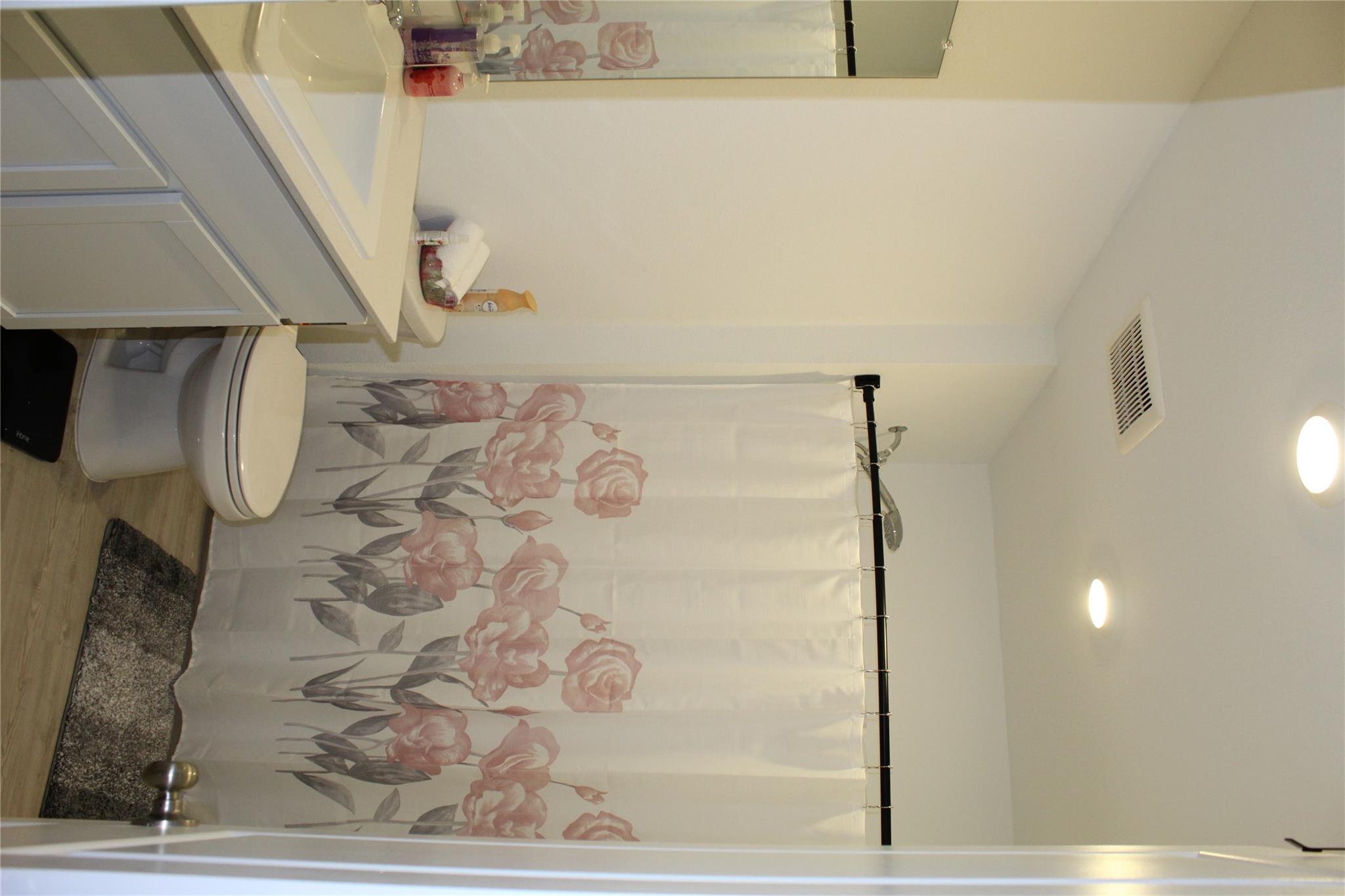 205 Marty Allen Loop, Jarrell, TX 76537