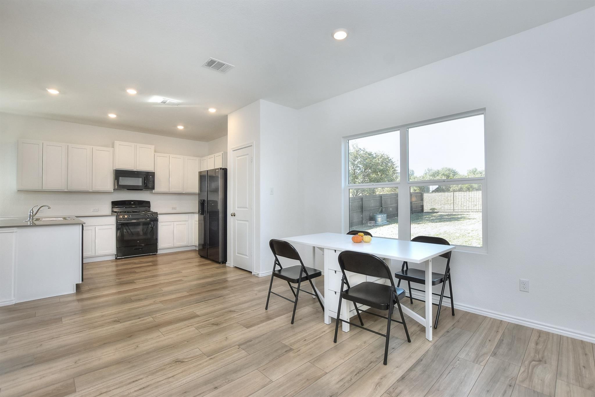 2221 Four Waters Loop, Georgetown, TX 78628