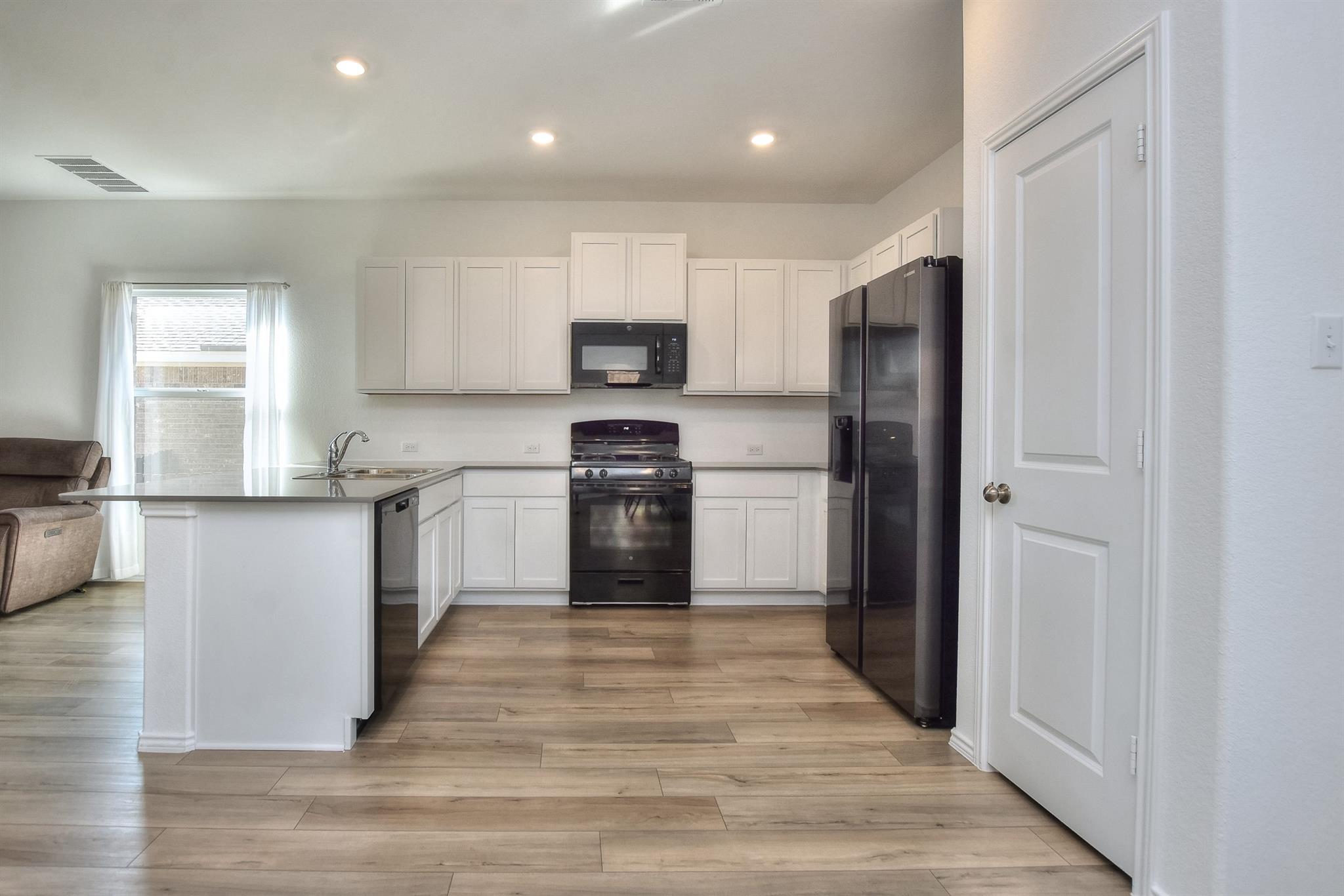 2221 Four Waters Loop, Georgetown, TX 78628