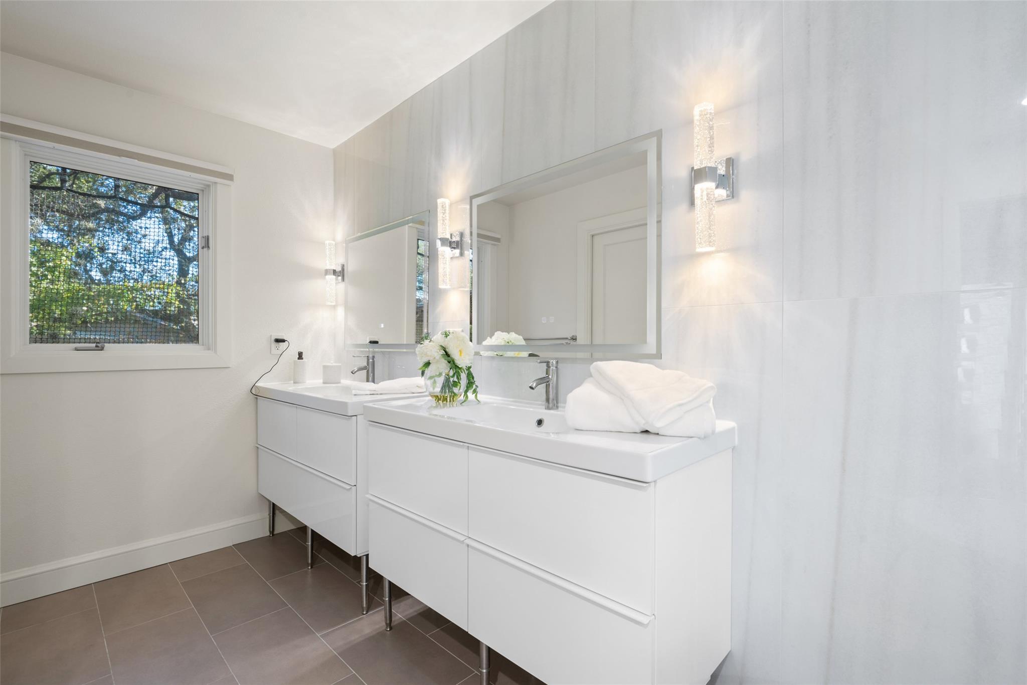 7603 Rustling Cv, Austin, TX 78731