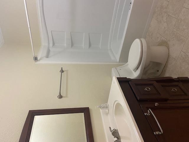 1034 Magnolia St, Lockhart, TX 78644