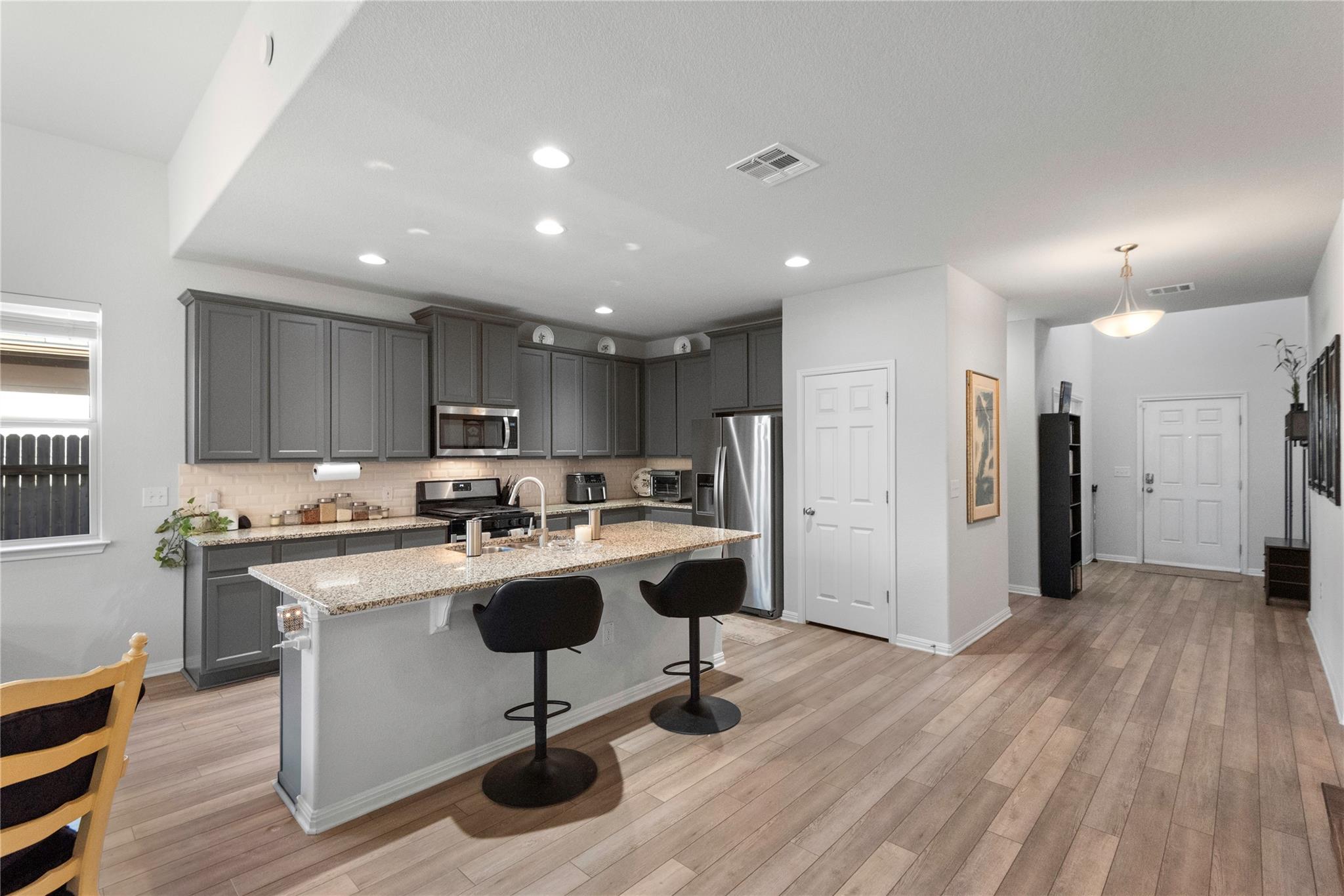 932 Medina Way, Leander, TX 78641