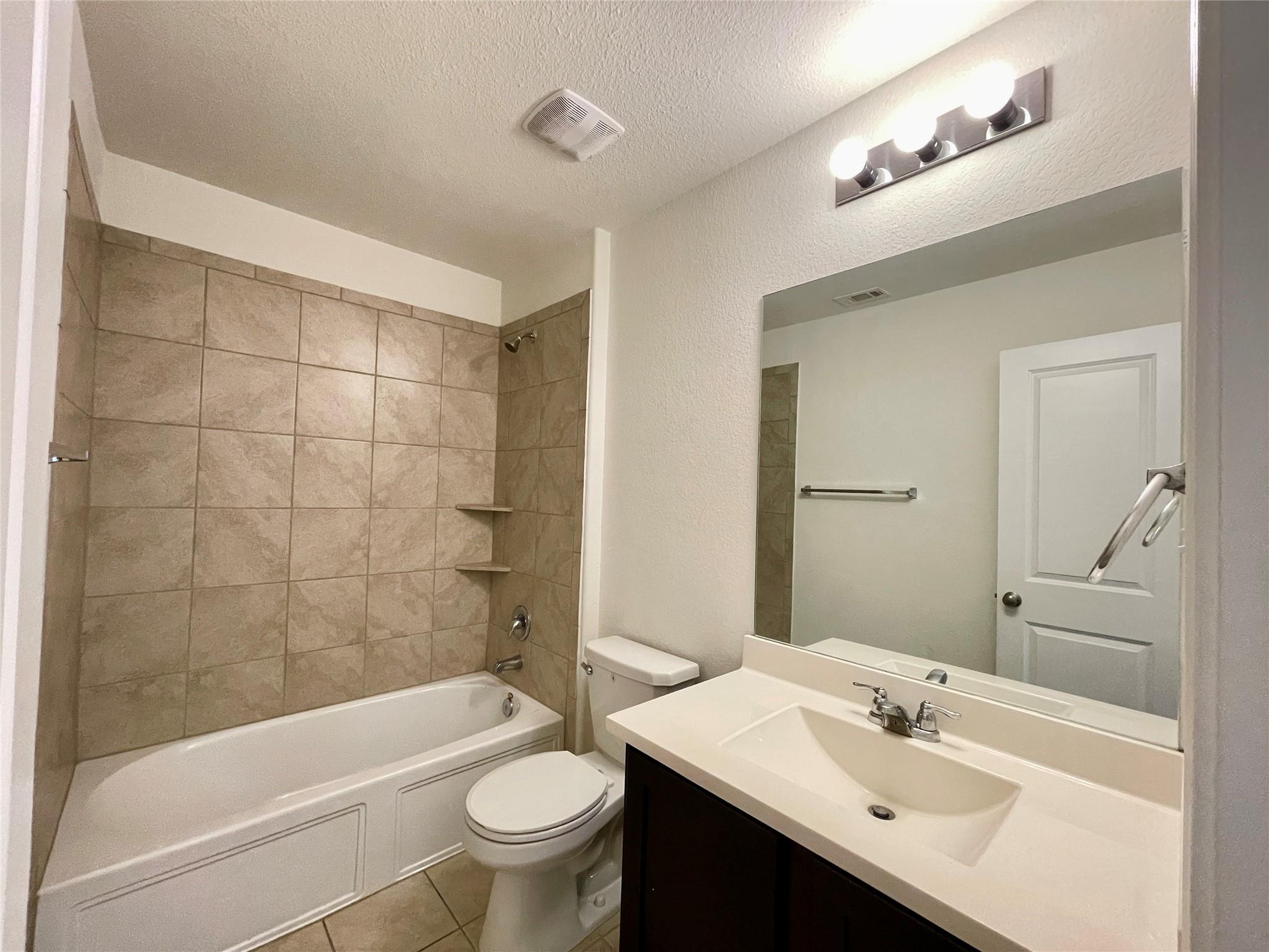 112 Wind Flower Ln, Liberty Hill, TX 78642