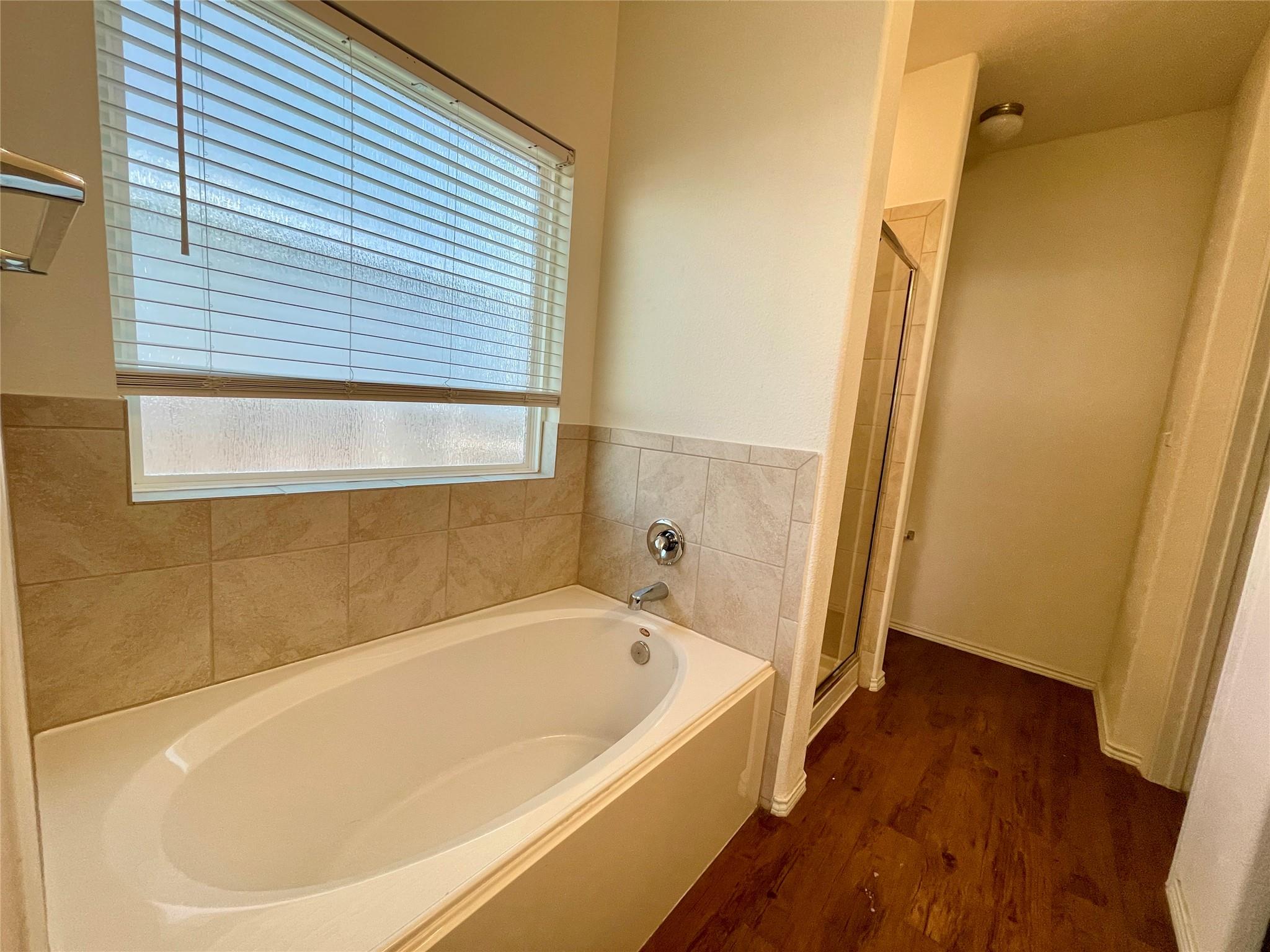 112 Wind Flower Ln, Liberty Hill, TX 78642