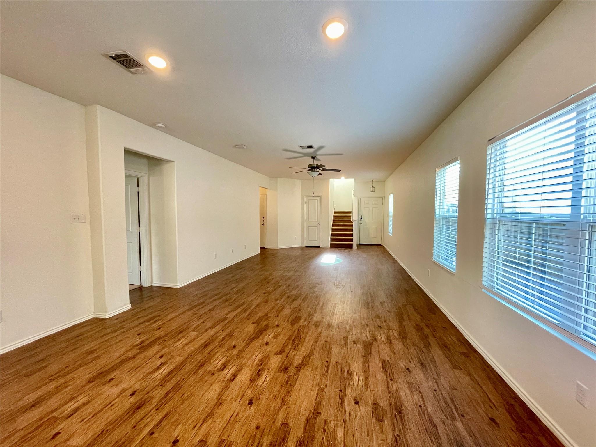 112 Wind Flower Ln, Liberty Hill, TX 78642