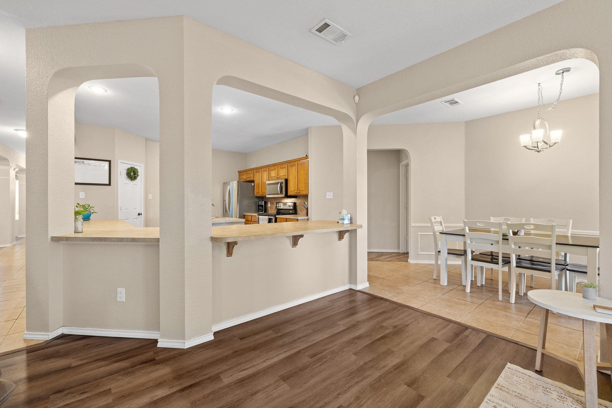 210 W Iowa Dr, Harker Heights, TX 76548