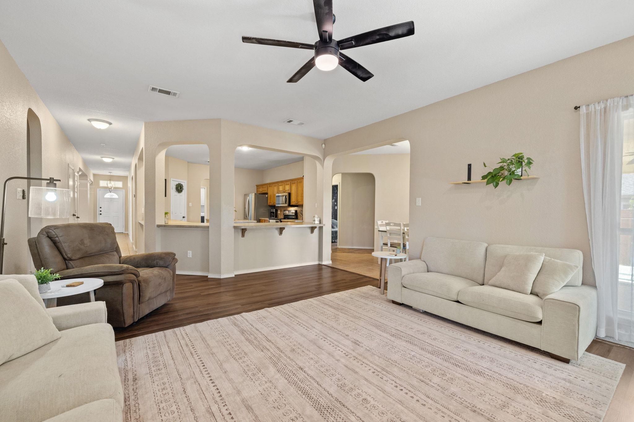 210 W Iowa Dr, Harker Heights, TX 76548