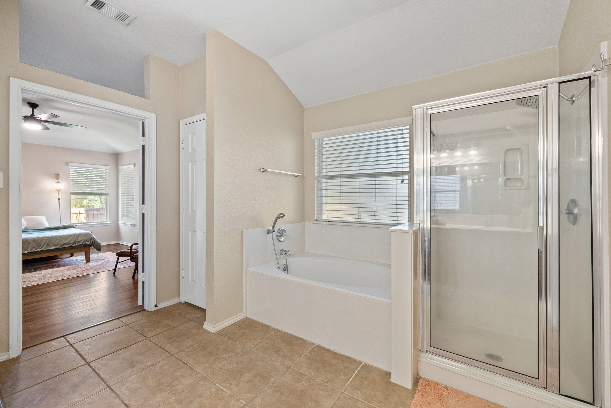 210 W Iowa Dr, Harker Heights, TX 76548