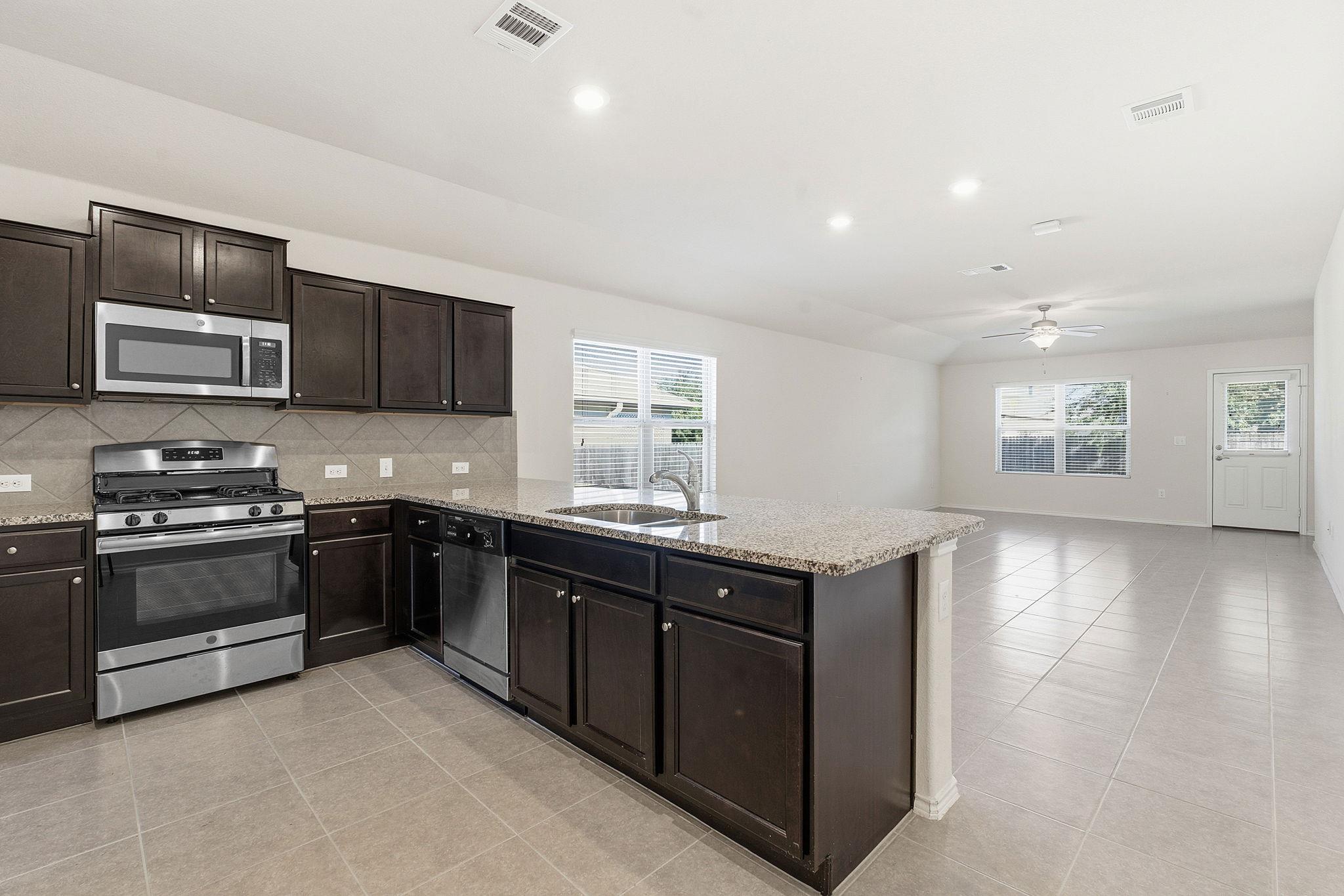 5824 Southerner Way, Austin, TX 78747