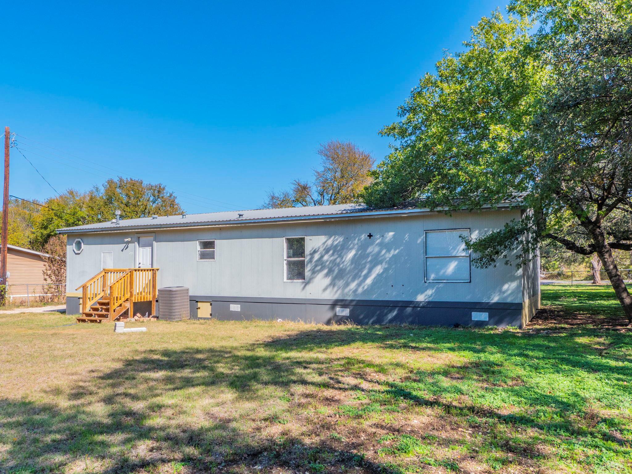 301 N Buffalo Ave, Cedar Park, TX 78613