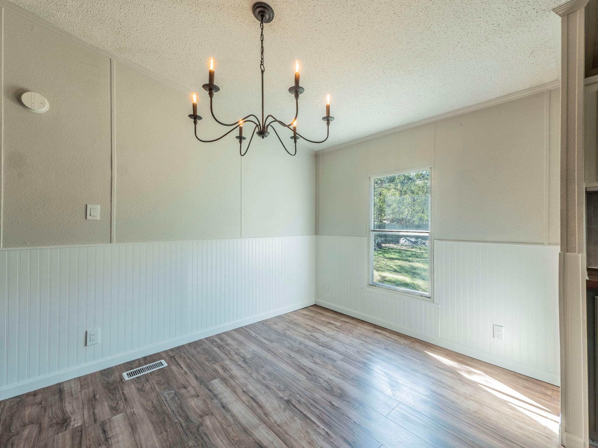 301 N Buffalo Ave, Cedar Park, TX 78613