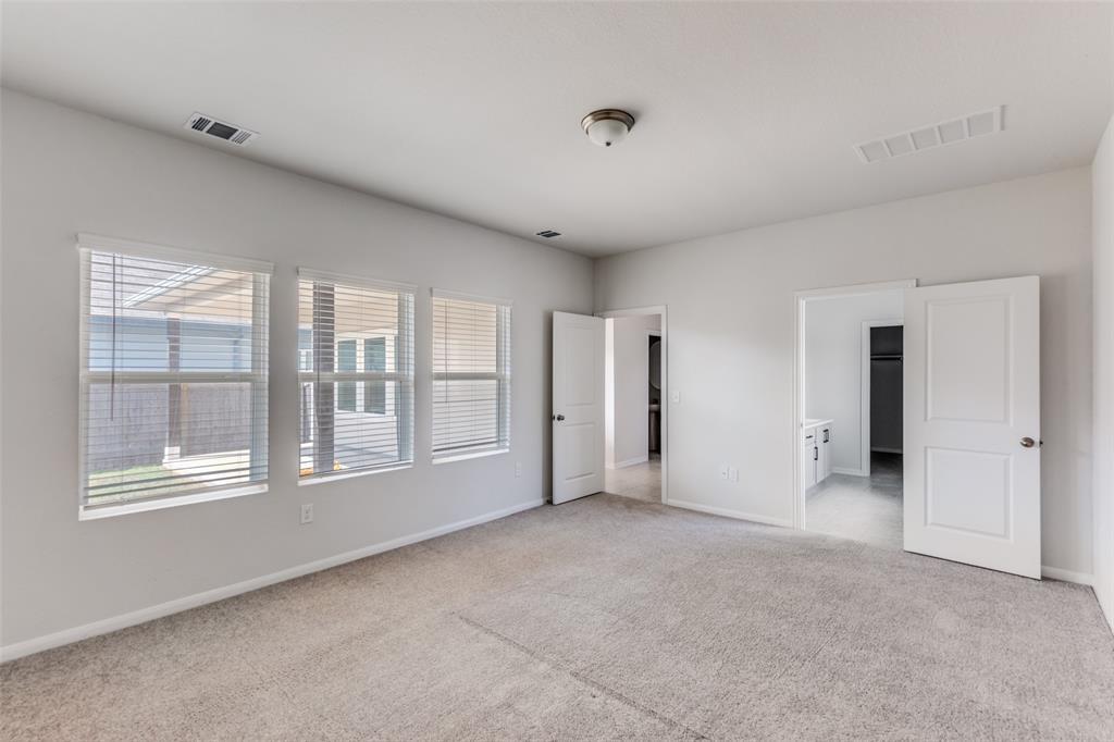 200 Oldbridge Dr, Hutto, TX 78634