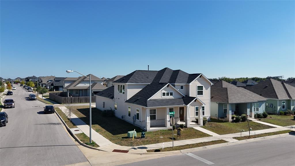 200 Oldbridge Dr, Hutto, TX 78634