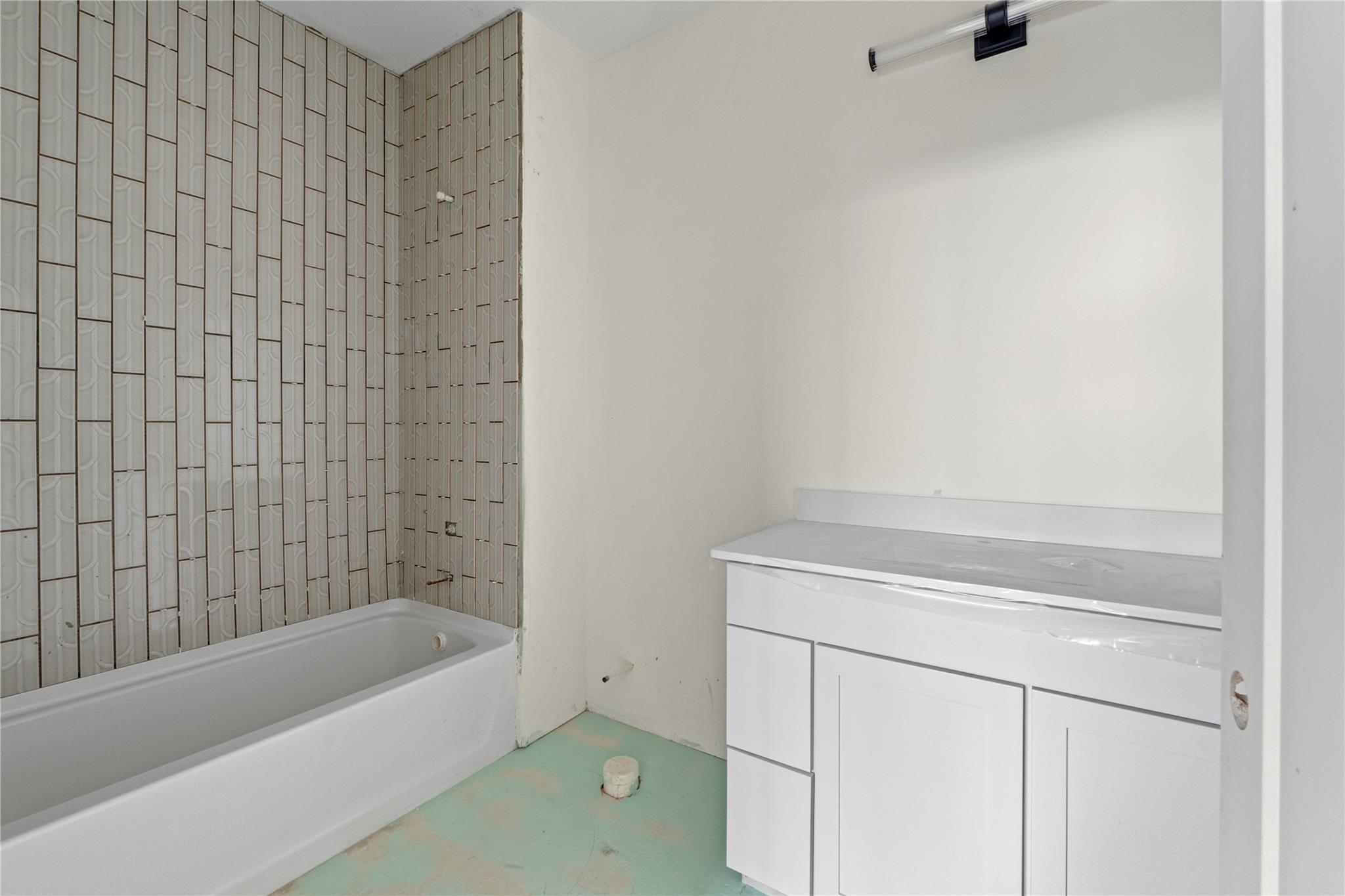 1180 Lott Ave, Austin, TX 78721