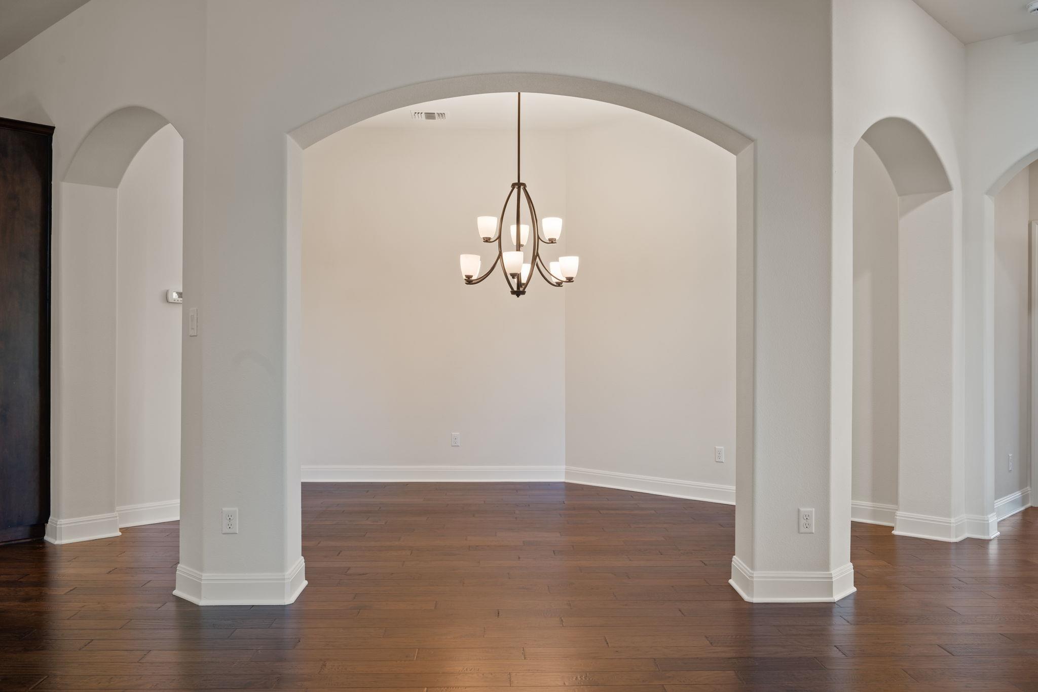 102 Cedar Glen Cv, Austin, TX 78734