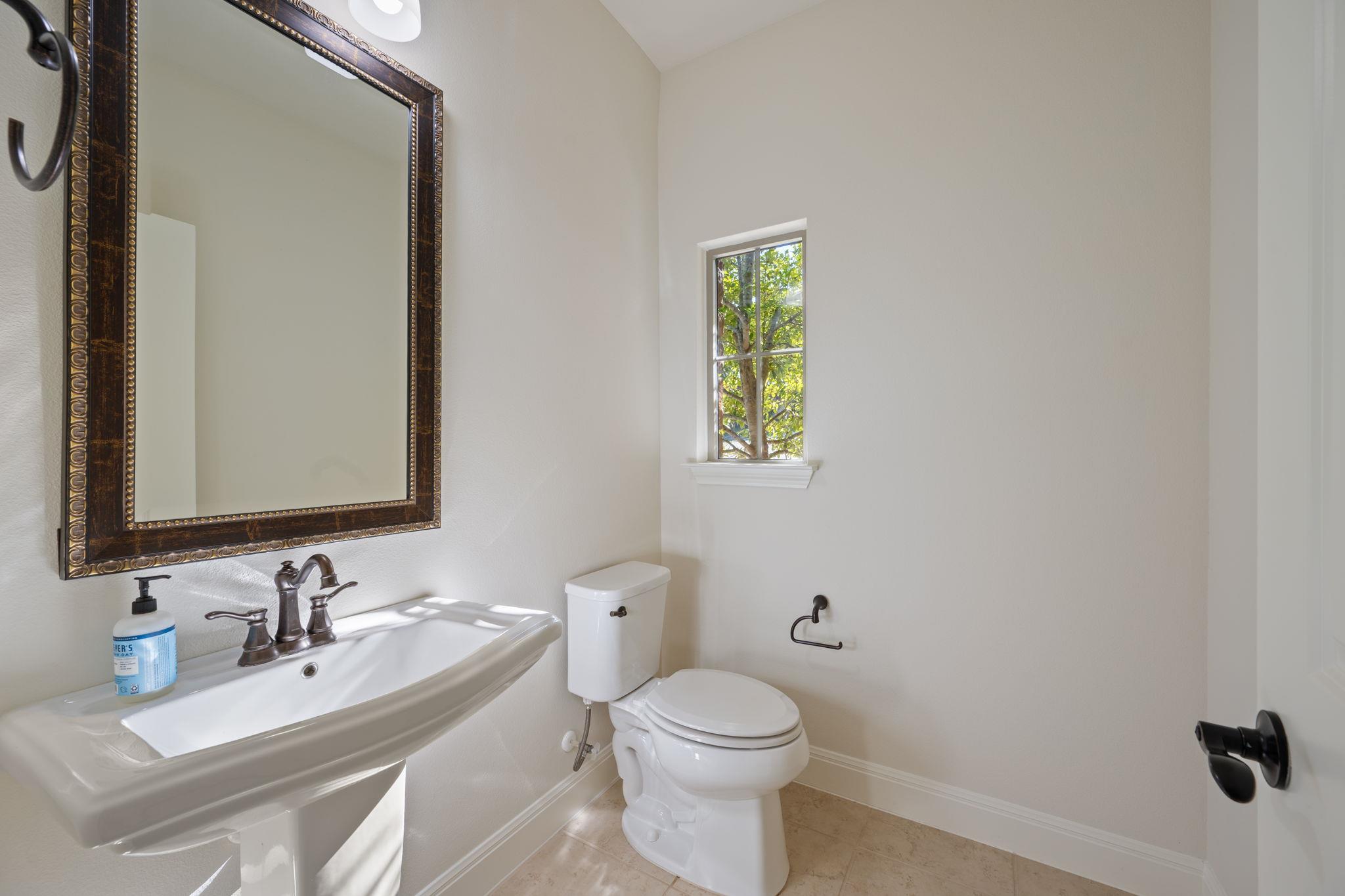 102 Cedar Glen Cv, Austin, TX 78734