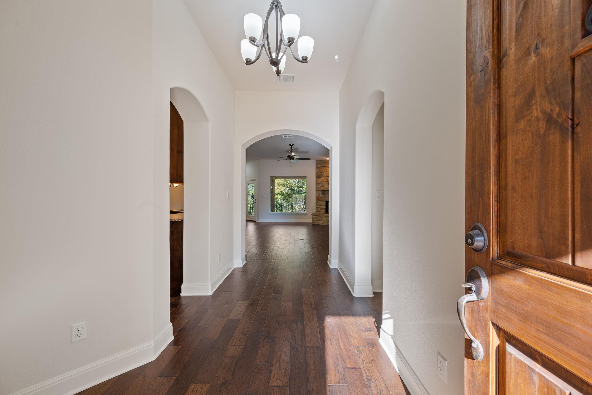 102 Cedar Glen Cv, Austin, TX 78734