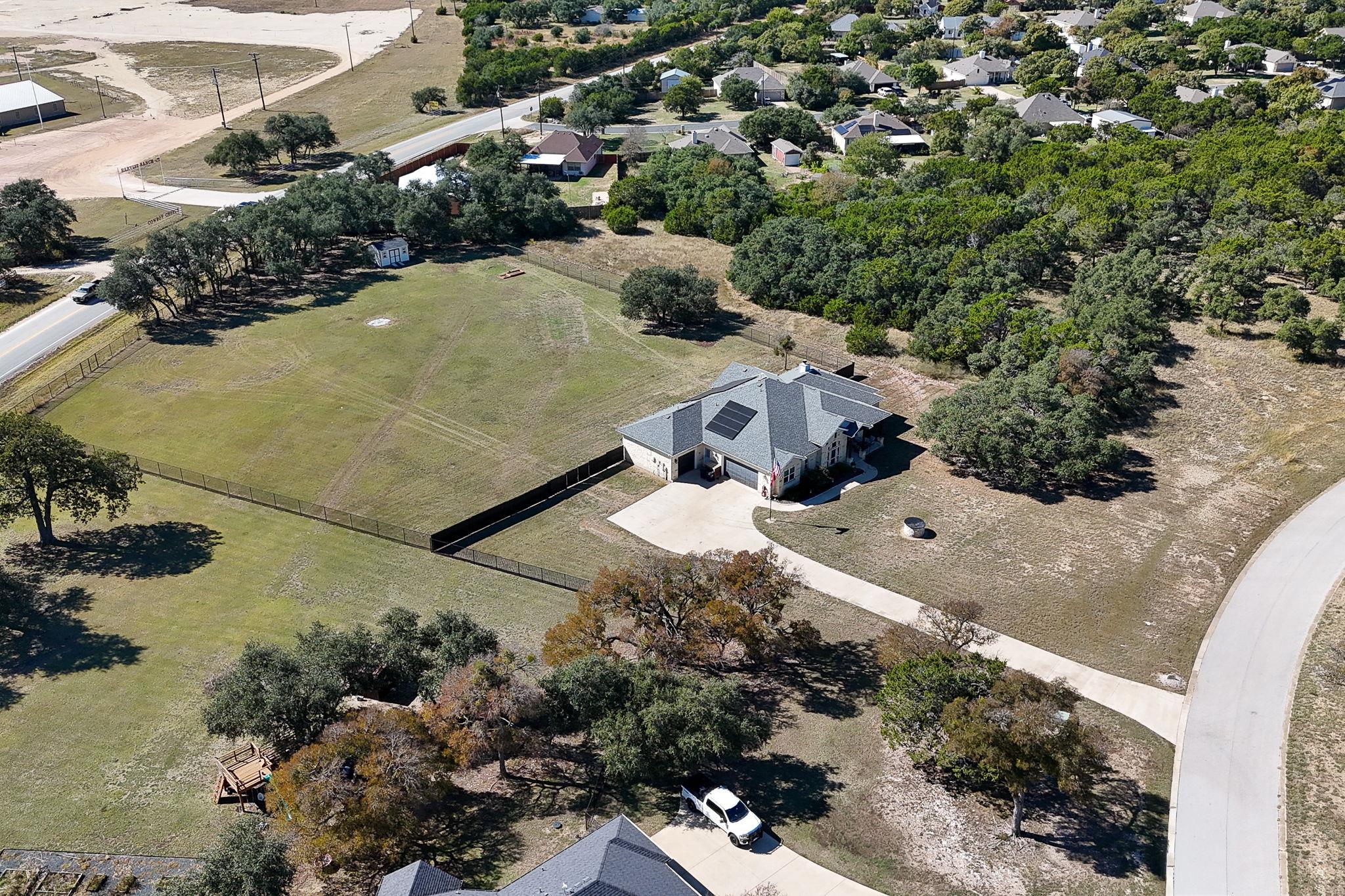 217 Oak Hill Dr, Liberty Hill, TX 78642