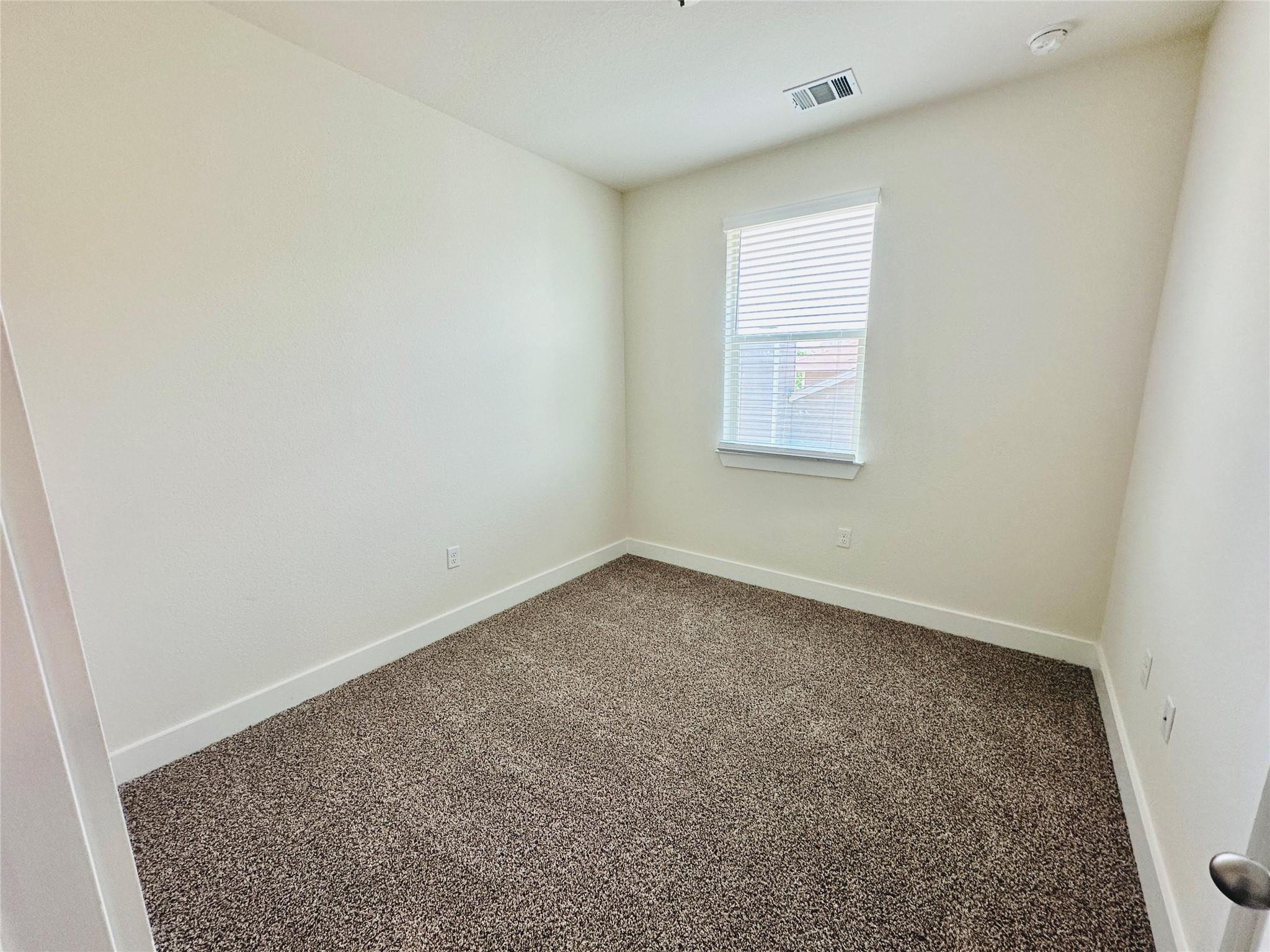 2216 Creekside Ln # D, Georgetown, TX 78626