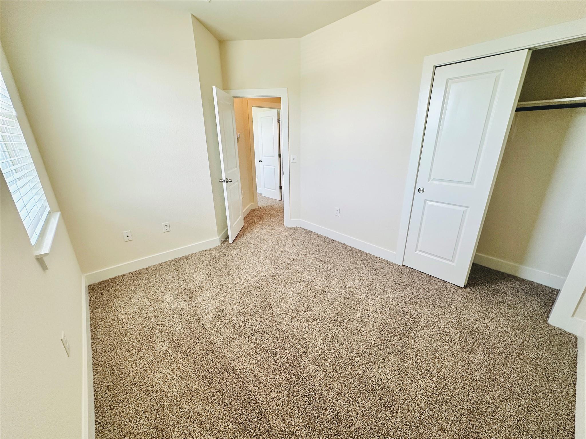 2216 Creekside Ln # D, Georgetown, TX 78626