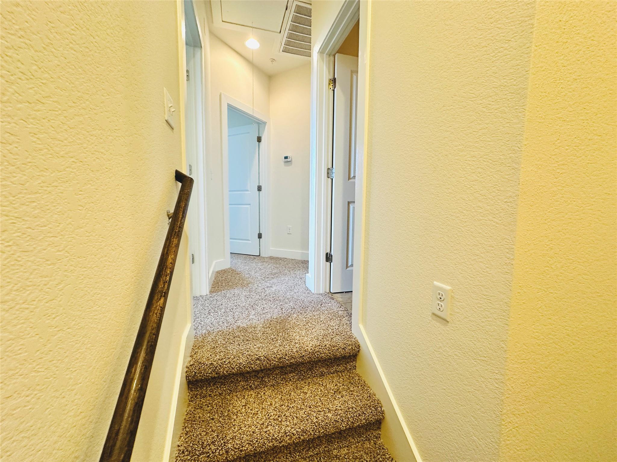 2216 Creekside Ln # D, Georgetown, TX 78626