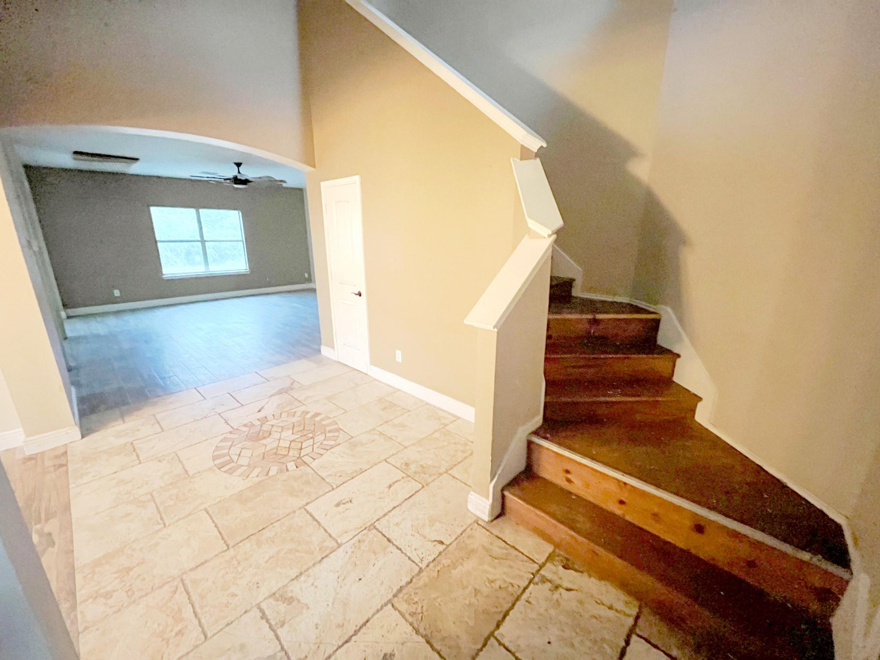 231 Kerley Dr, Hutto, TX 78634