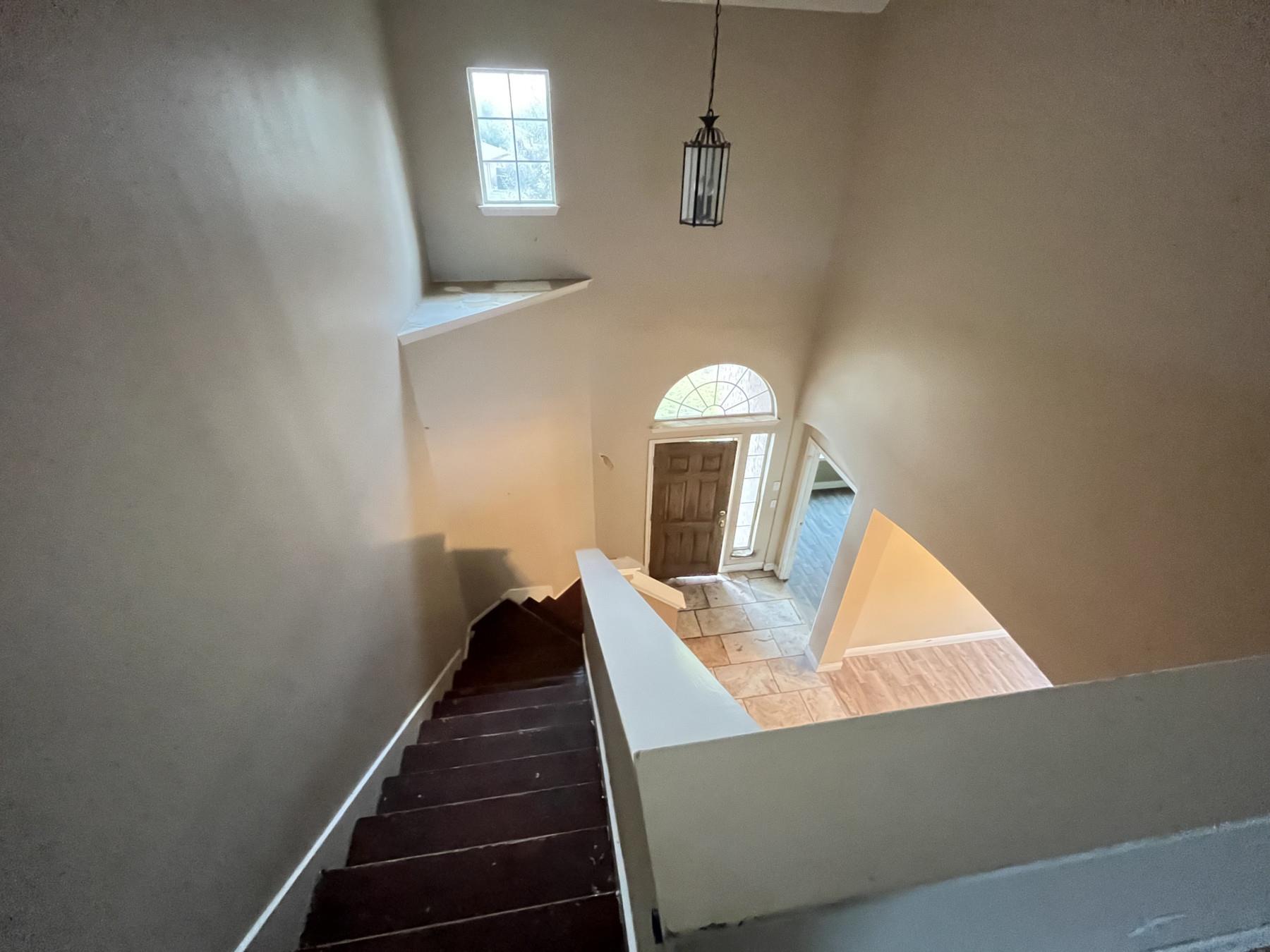 231 Kerley Dr, Hutto, TX 78634