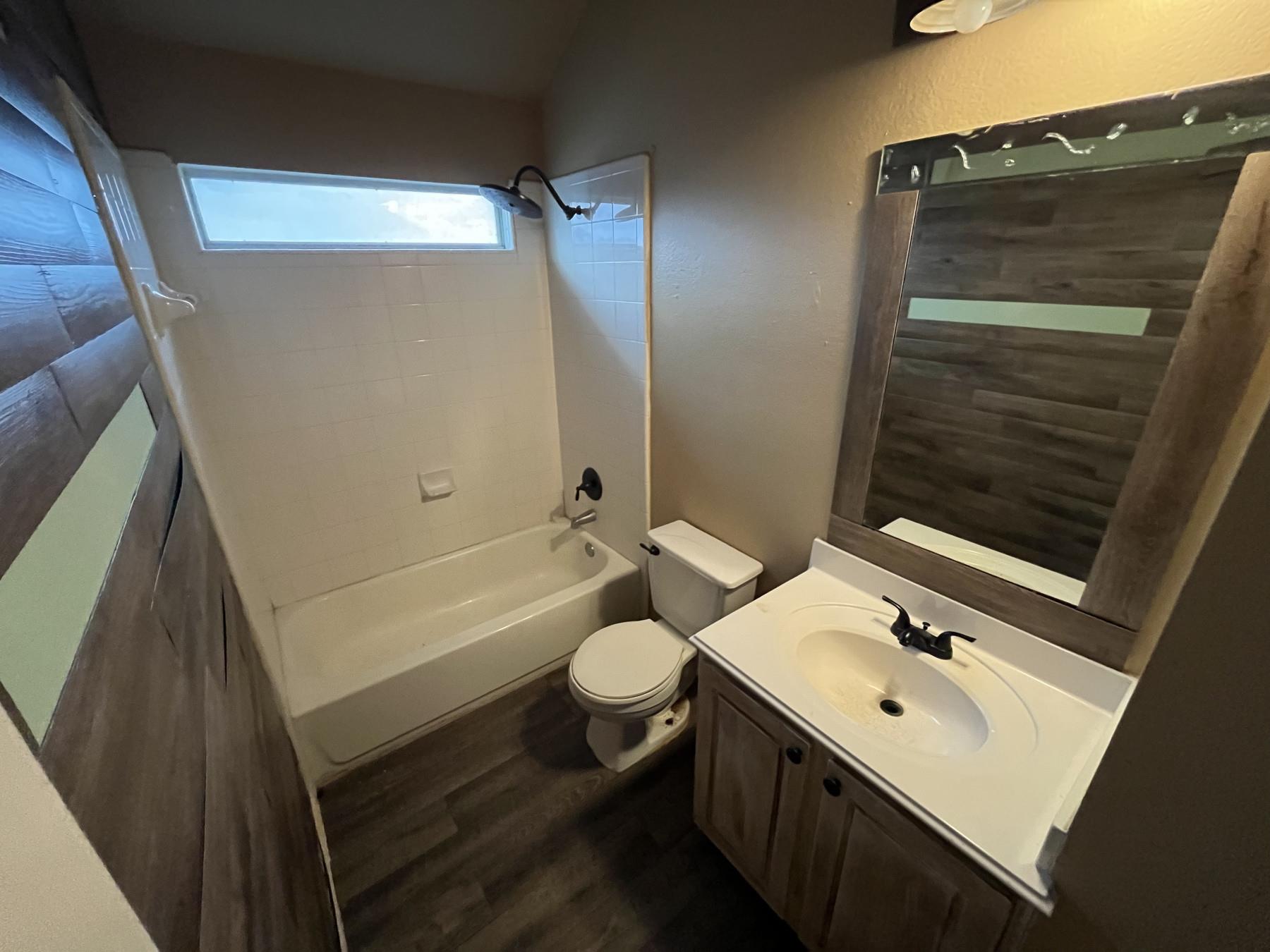 231 Kerley Dr, Hutto, TX 78634