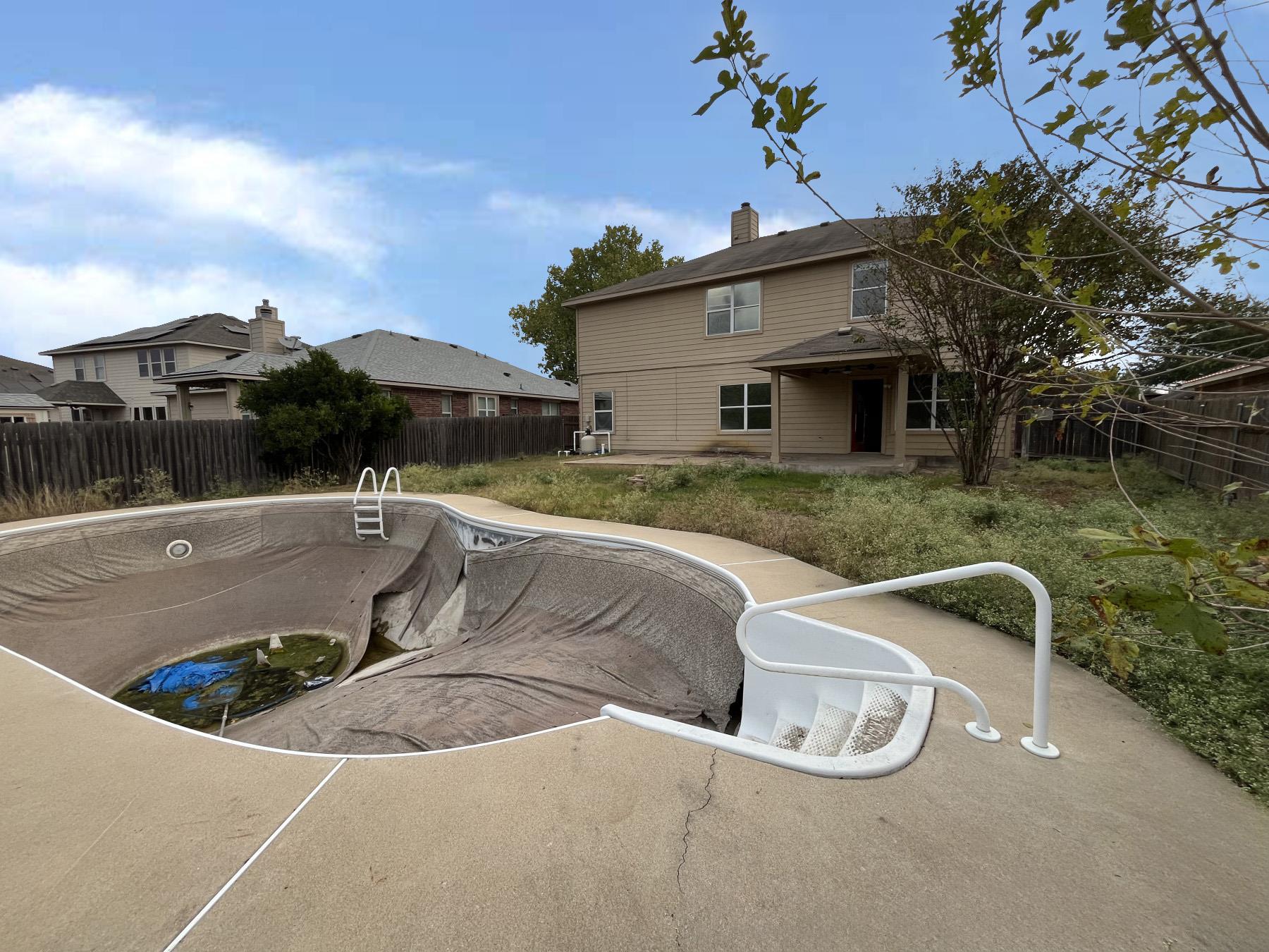 231 Kerley Dr, Hutto, TX 78634