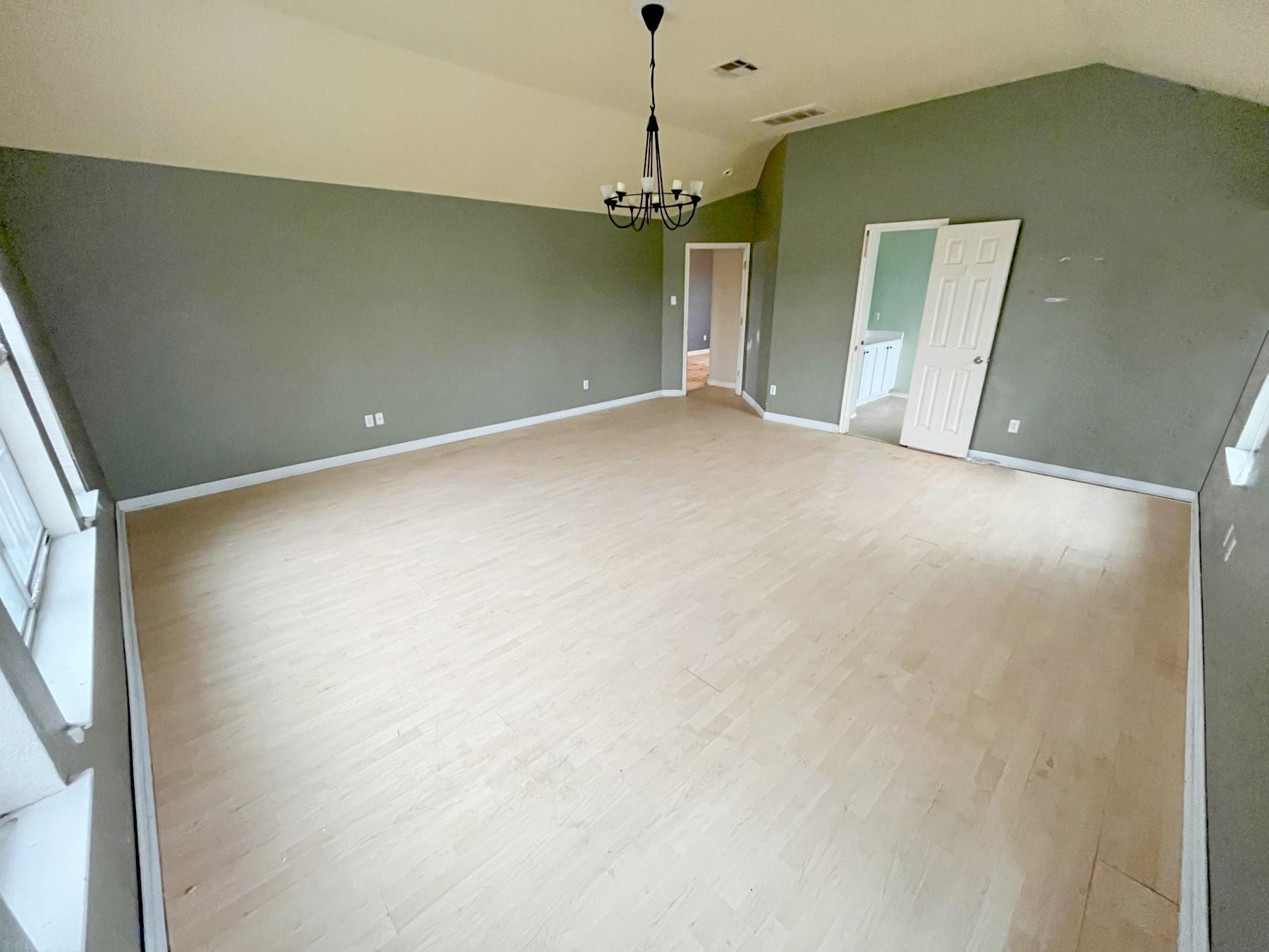 231 Kerley Dr, Hutto, TX 78634