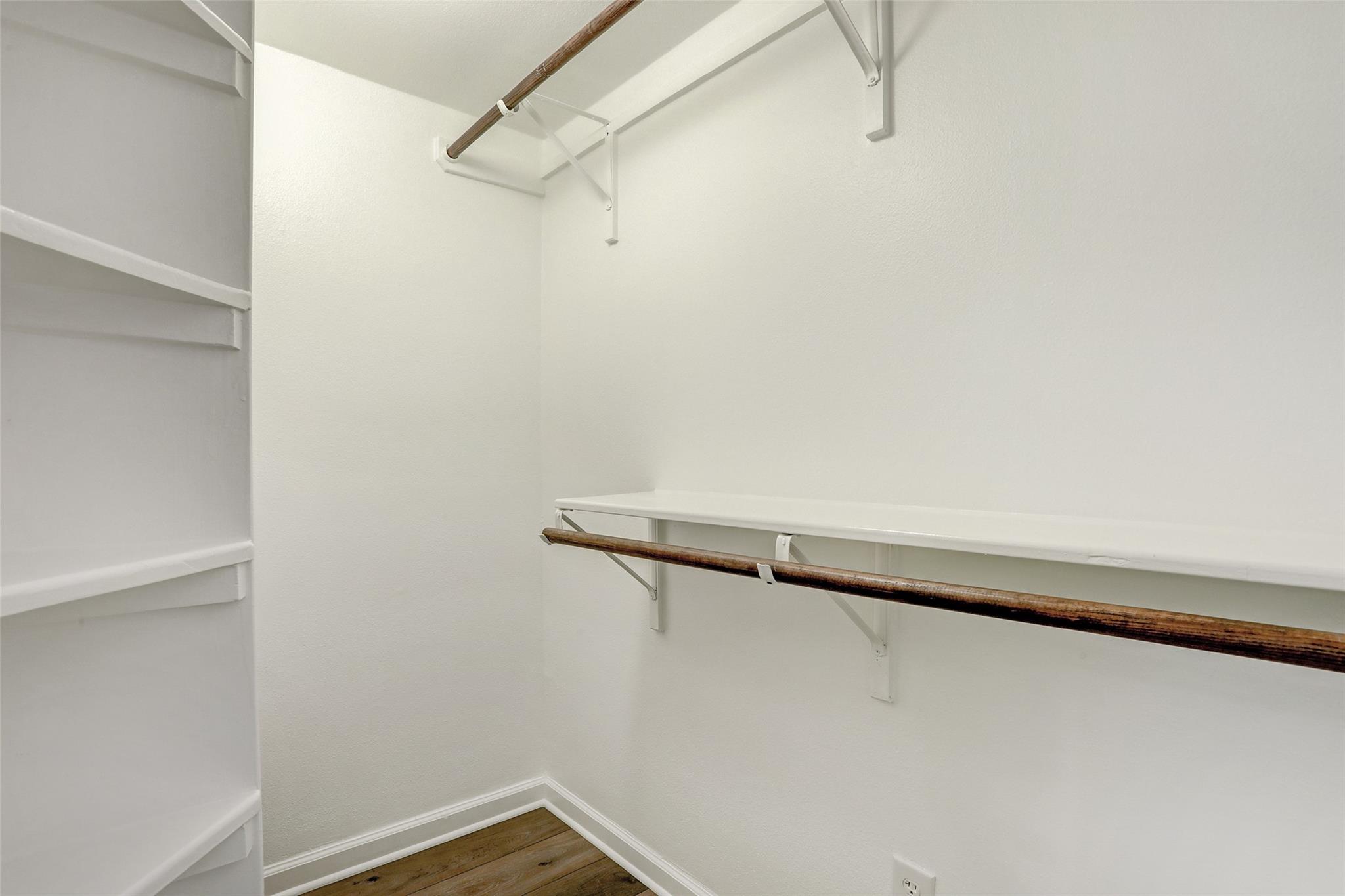 7685 Northcross Dr # 426, Austin, TX 78757