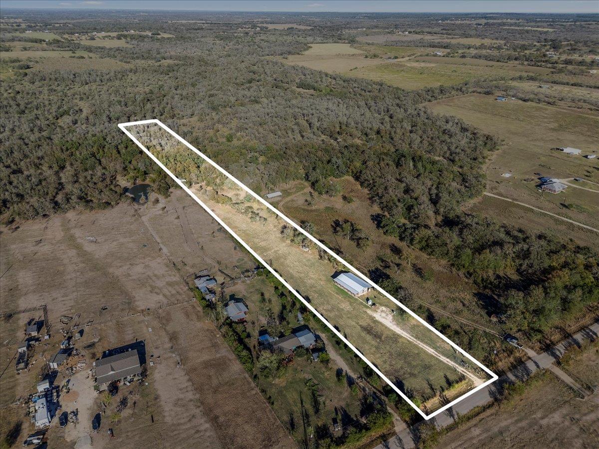 4339 Pettytown Rd, Dale, TX 78616