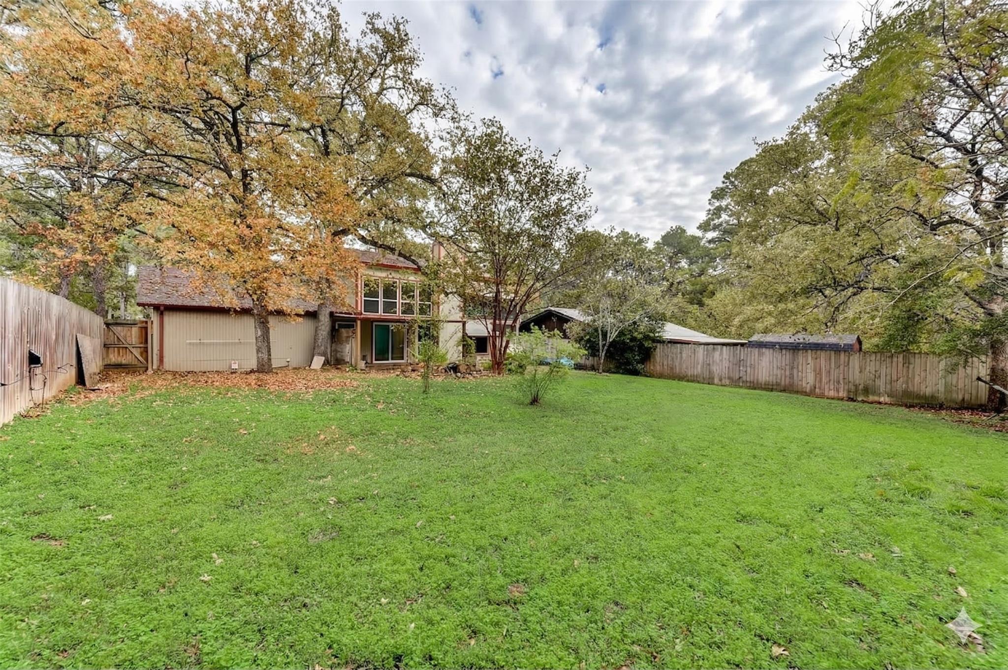 166 Tahitian Dr, Bastrop, TX 78602