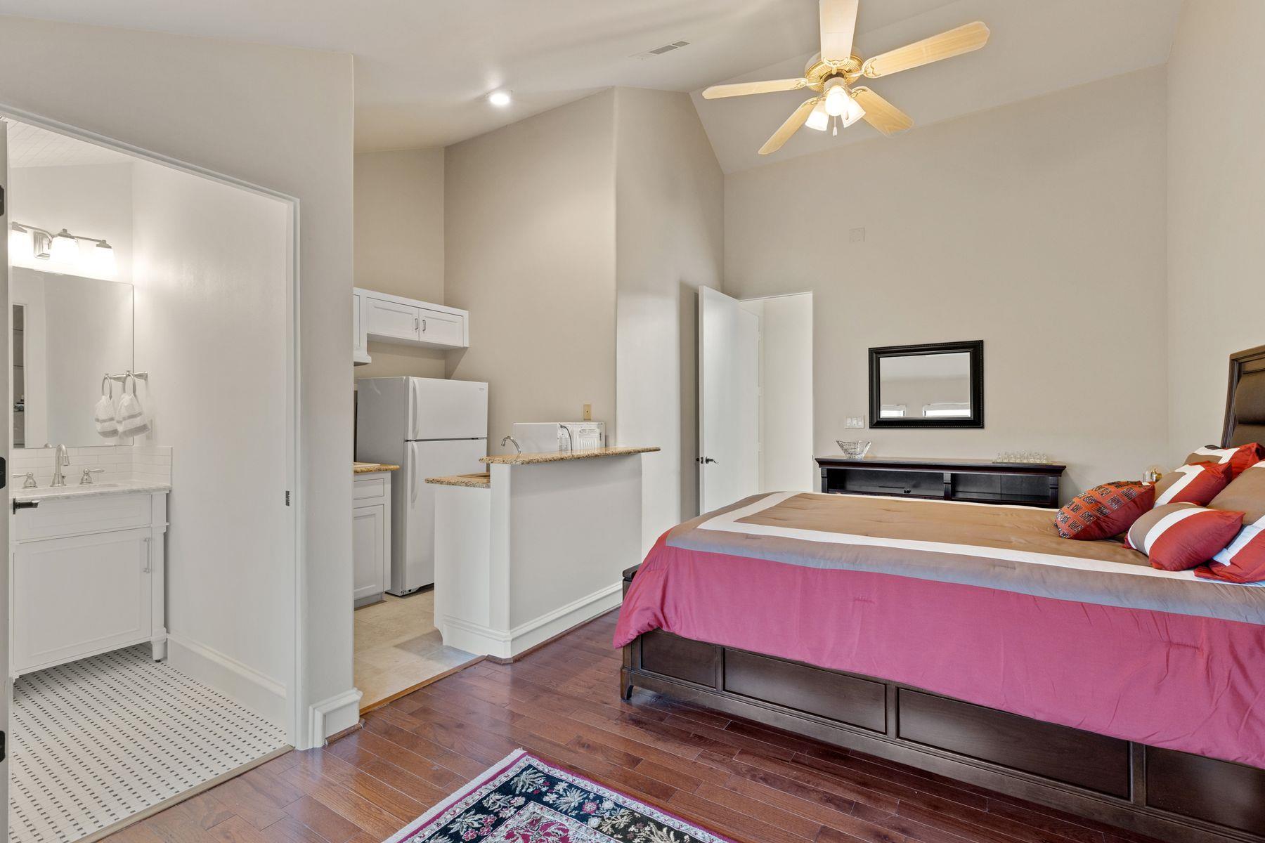 12600 Lyndon Dr, Austin, TX 78732