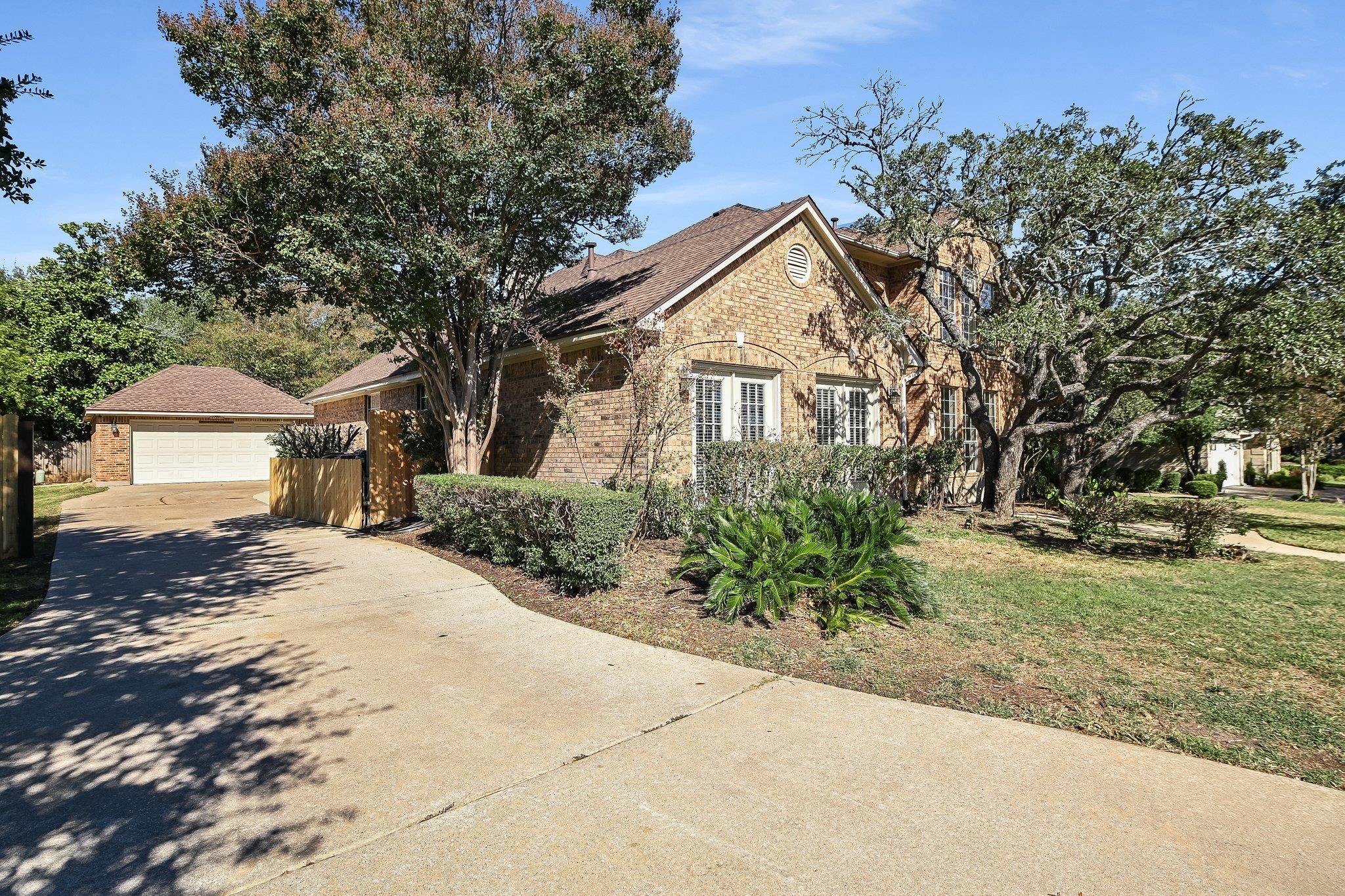 8602 Pepper Rock Dr, Austin, TX 78717
